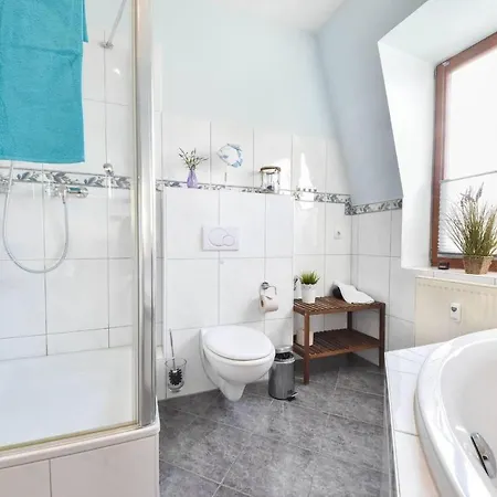 Kaisers Vis A Vis - 08