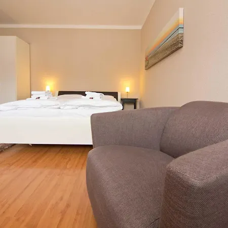 Kaisers Vis A Vis - 08 *