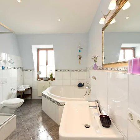 Kaisers Vis A Vis - 08